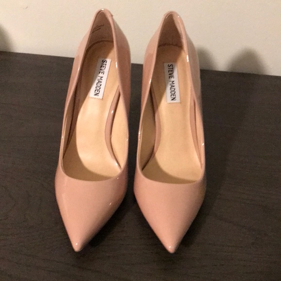 Steve Madden Pumps - Picture 3 of 4